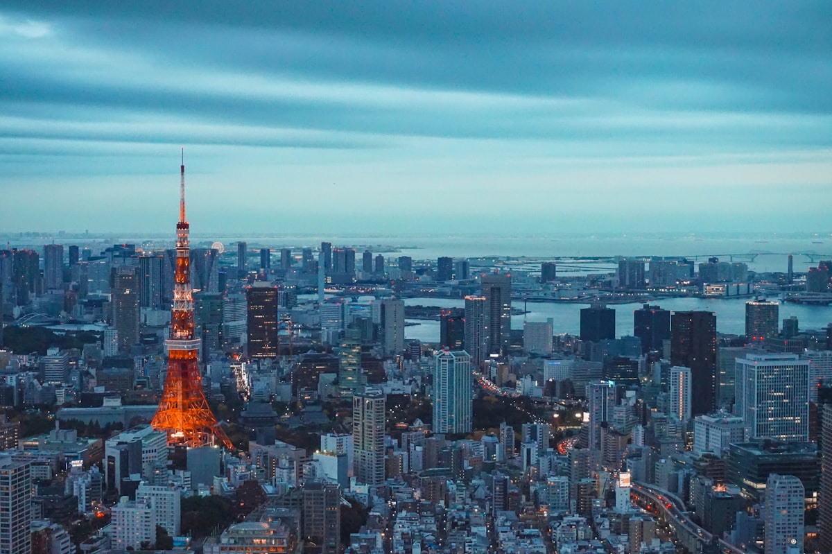 東京迪士尼 vs 大阪環球影城 比較 2026